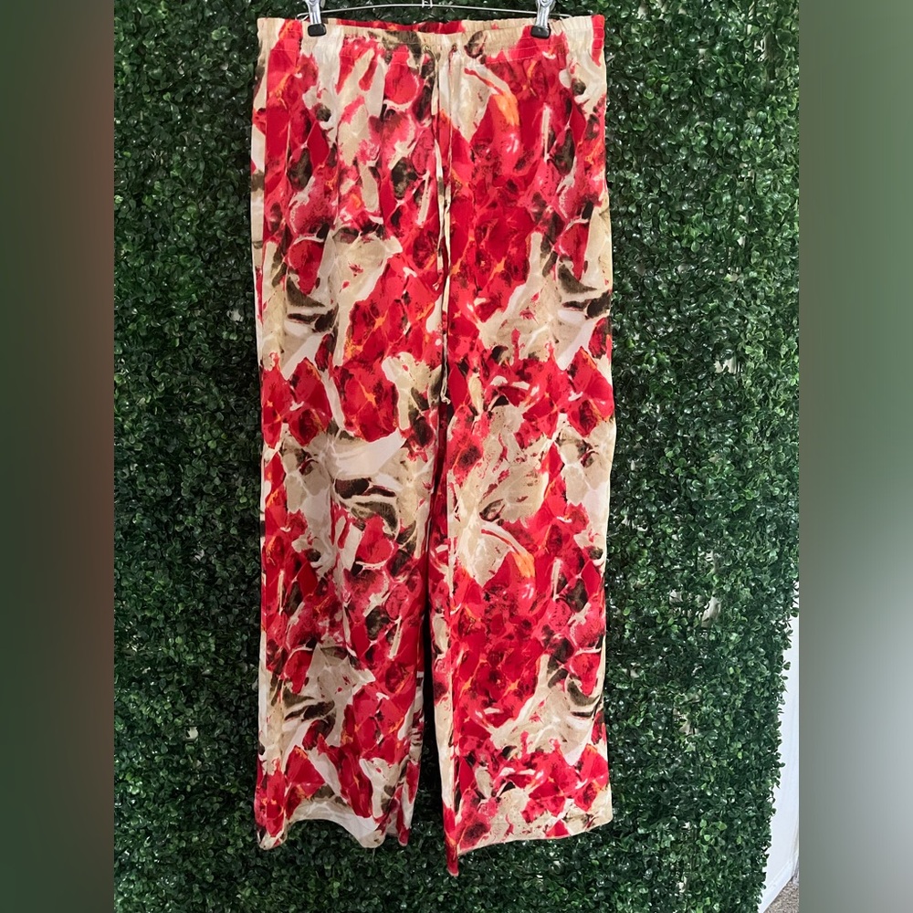 Calvin Klein Light Weight Flowy Pants size Medium